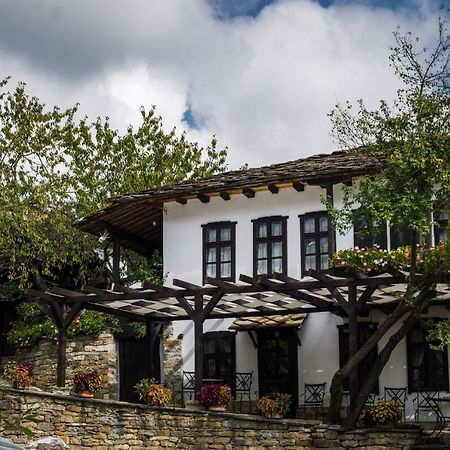 Hotel Dedovite Kashti à Stefanovo  Extérieur photo