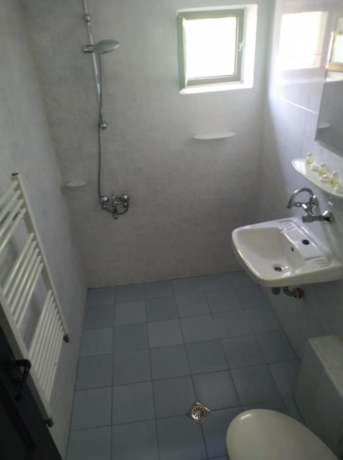 Hotel Dedovite Kashti à Stefanovo  Extérieur photo