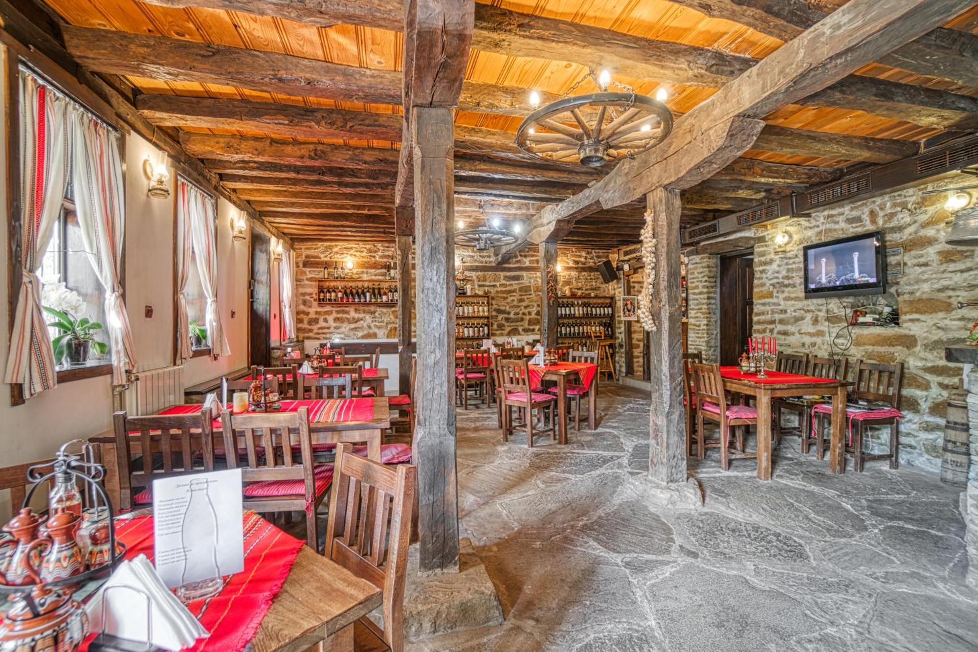 Hotel Dedovite Kashti à Stefanovo  Extérieur photo