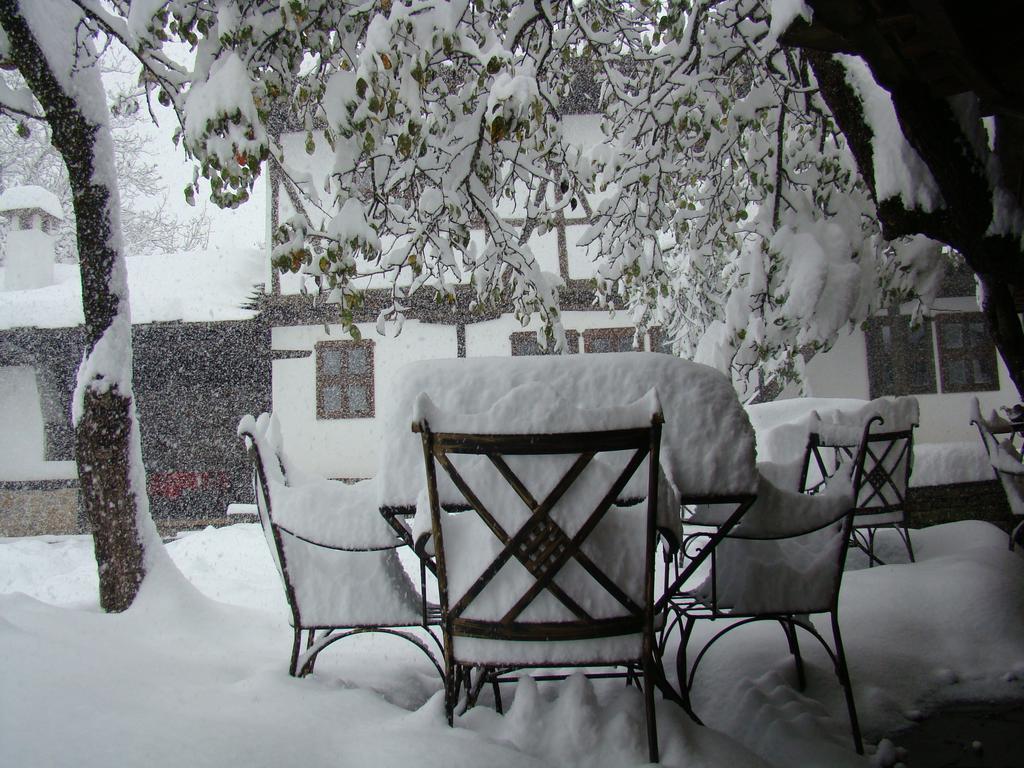 Hotel Dedovite Kashti à Stefanovo  Extérieur photo